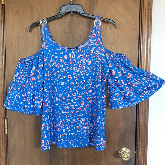 Robert Louis print cold shoulder bell sleeve top w stretch 1X 2X - Picture 3 of 16